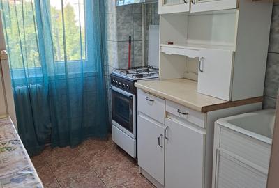 Apartament cu  2 camere decomandat, etajul 2/10, zona Mircea cel Batran - 6