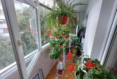 Vanzare 3 camere-Imobiliare MAXICONFORT - 9