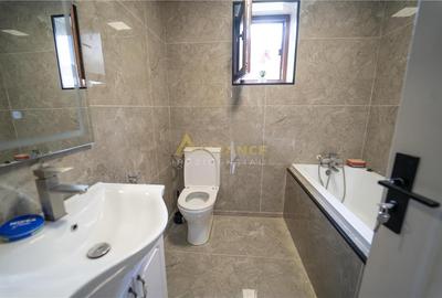 Casă individuală de vânzare mobilat utilat ,4 camere , 2 băi - 14