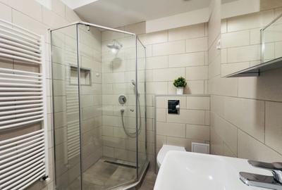 Garsoniera decomandată, complet renovată, etaj 1, langa Judetean - 7