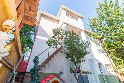 Vila 336 mp 7 camere - locuință, grădiniță, clinică - Drumul Taberei - 38