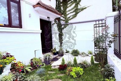 Apartament in vila interbelica |  Coposu  | 4 camere | Superb - 3