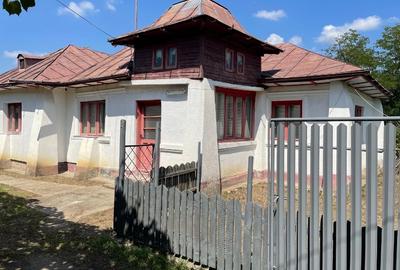 Se vinde casa in comuna  Lunca Corbului, județul Arges - 2