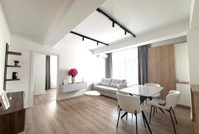 Apartament cu 3 camere decomandat, mobilat în Iancu Nicolae