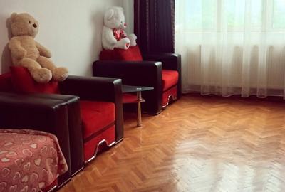 2 camere Calea Bucuresti , centrala / etaj 3 , finisaje medii / mobilat - 8