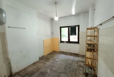 TITULESCU - langa Clinica 32 vanzare casa 230 mp - 9