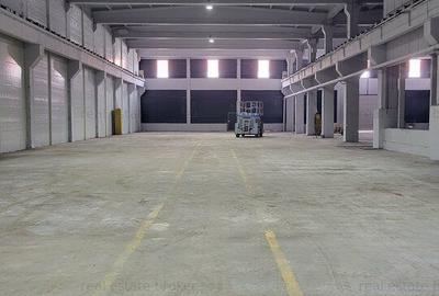 Hala in zona Titan, in apropiere de metrou - 2