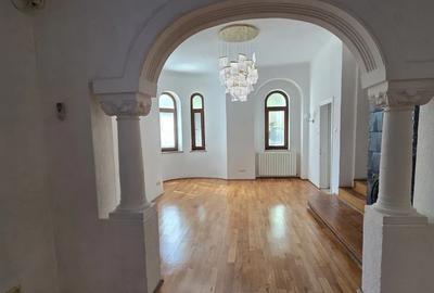 Vilă birouri | Plantelor | Unirii | 16 Camere | Centrală nouă | Curte - 16