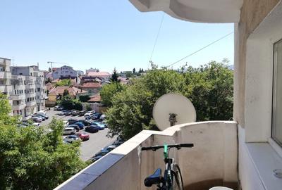 Apartament 3 camere de inchiriat, etaj 2, 87 mp,  Piața Cipariu - 9