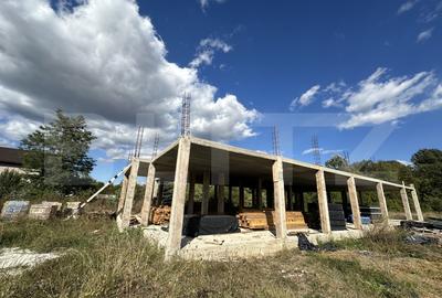 Casa  in constructie 300 mp, teren 5000 mp, zona Ursati - 6