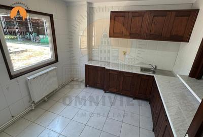Teren intravilan 2.180 mp în Predeal cu platformă betonată 1.000 mp și trafo - 7