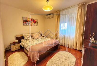 Ap. renovat, 3 camere, mobilat si utilat, gradina - Selimbar - 3