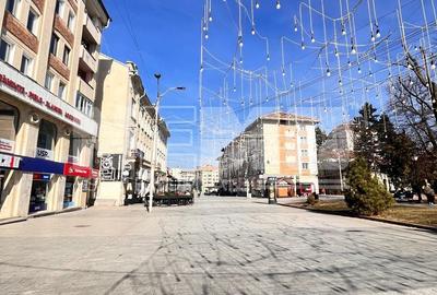 Spațiu comercial, de 120 mp, în Central