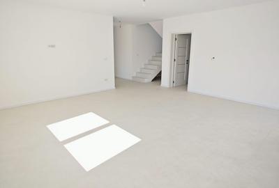Casă de vânzare | 4 CAMERE | 2 băi | 160 MP UTILI | ZONA ORIZONT - 11