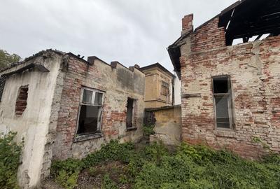 Teren Construcții intravilan de 315 mp, în Rovine