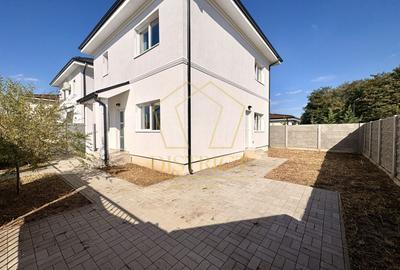 Duplex cu 4 camere în Moșnița Veche