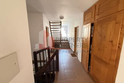 Pensiune lângă Castelul Bran | 9 camere | Pregătită pentru activitate - 12