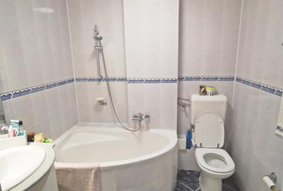 Vanzare Panduri 4cam, renovat 100 mp, boxa si parcare ADP zona 13 Septembrie - 15