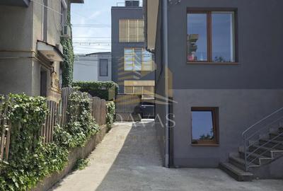 Casa individuală de inchriat 7 camere | 280mp | 1.000mp teren| Central| - 2