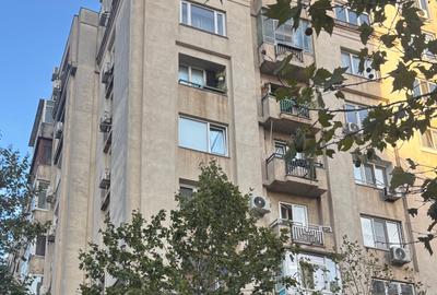 Apartament cu 3 camere decomandat în Unirii