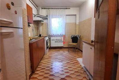 4 camere Piata Iancului, etaj intermediar,an 1978 - 18