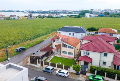 PALAZU MARE - Vilă 5 camere, teren pe colț cu priveliște la lac, curte - 1