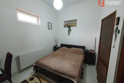 Apartament cu 2 camere decomandat, cladire istorica - Sinaia - 6
