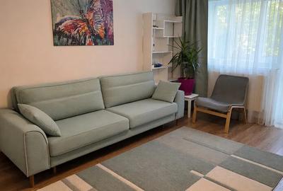 Apartament cu 2 camere semidecomandat, mobilat în Politehnica