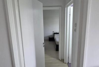APARTAMENT DE VÂNZARE CU DOUĂ CAMERE IN ZONA DRUMUL TABERI SEC.6 - 7