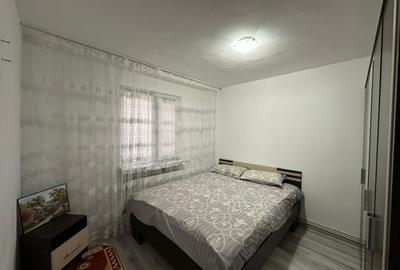 Apartament doua camere, 43mp, cartier Craiovita Noua, zona Niela - 3