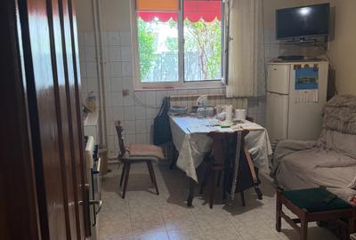 Vila P+1/ Garaj / Acces la 2 strazi / 630 mp - 25