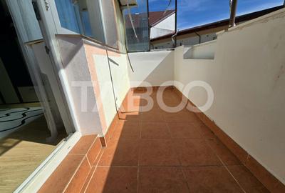 Apartament 3 camere decomandat renovat 2 bai 2 balcoane Turnisor Sibiu - 25