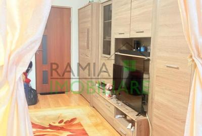 Garsonieră renovată 2023, mobilată modern, centrală proprie, Astra - 12