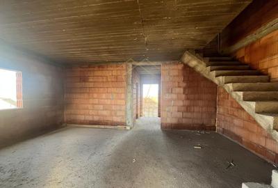 Duplex cu 4 camere | Mosnita Veche | Carrefour - 4