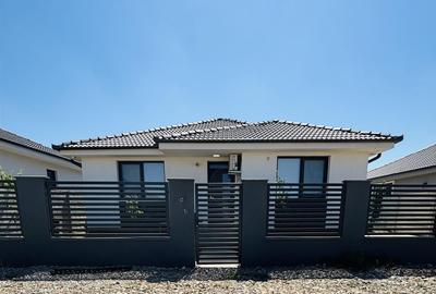 Casă individuală cu 4 camere în Oncea