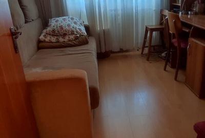 Obor - metrou  - vanzare ap. 3 camere - 10