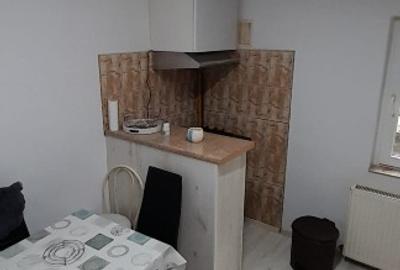 Apartament  3 camere decomandate, et.1, zona Soarelui - 10