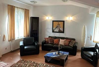 Casă individuală cu 6 camere în Pipera