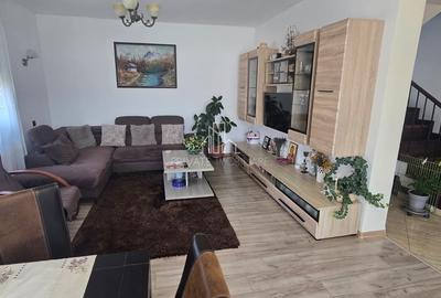 Casă individuală cu 4 camere în Sâncraiu de Mureș