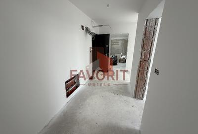 Decomandat. Zona Buziasului. Parcare in curte. - 9