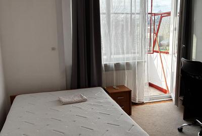 Apartament cu 2 camere in zona Cornisa - 8