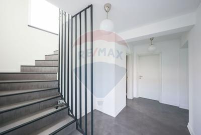 De închiriat casă renovată 2023, 5 camere, pericentral - 57
