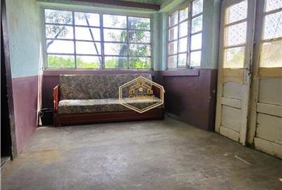 Casa cu teren intravilan de 2.211 mp | Centru, comuna Apa - 11