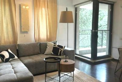 Apartament cu 3 camere semidecomandat în Herăstrău