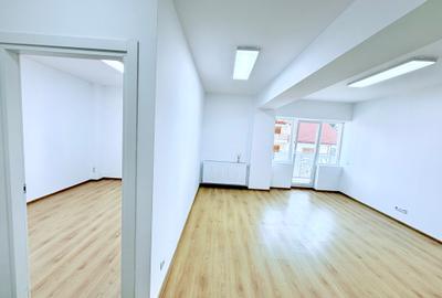 Unirii  - 13 Septembrie / Casa Poporului / Hotel JW Marriott / 4 camere - 14