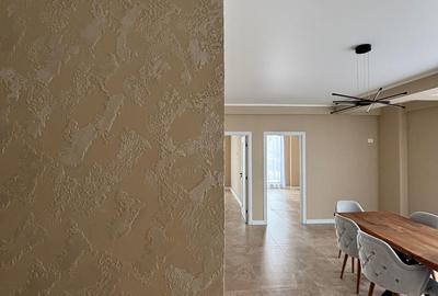 Apartament cu 3 camere semidecomandat în Nord