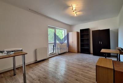 De închiriat apartament 2 camere decomandat I strada Lunii - 1