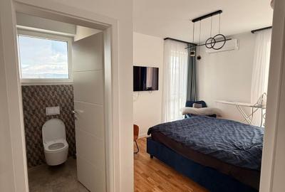 Duplex modern de închiriat | 3 dormitoare + 3 băi | Terasă panoramică 70 mp | Cl - 11