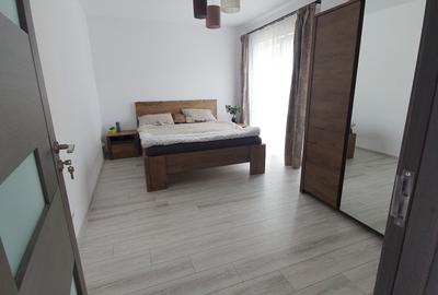 Apartament cu 3 camere, 2 bai, 2 terase, 2 garaje, in cartier Europa - 12