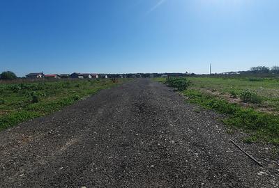 Vanzare teren cu UTILITATI in Branesti langa LAC si PADURE - str Lotusului - 6